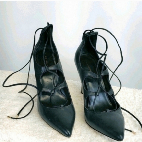 SAKS FIFTH AVENUE Cassidy Black High Heels Size 9 - Picture 4 of 9